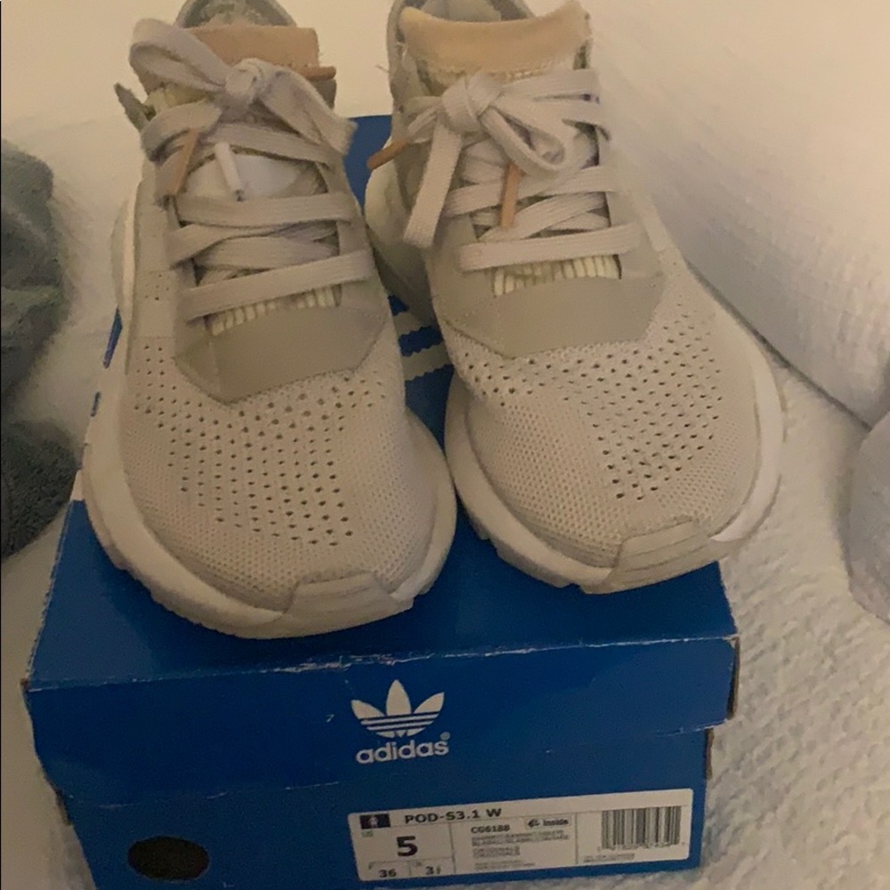 Adidas POD